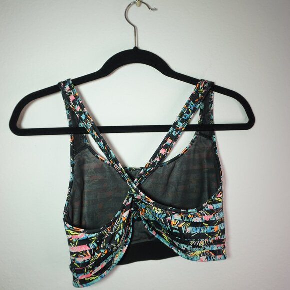 Victoria's Secret VSX: cross back straps Sports Bra - Picture 7 of 7